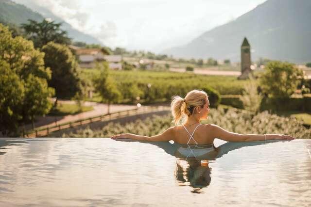 Hotels with fantastic pools